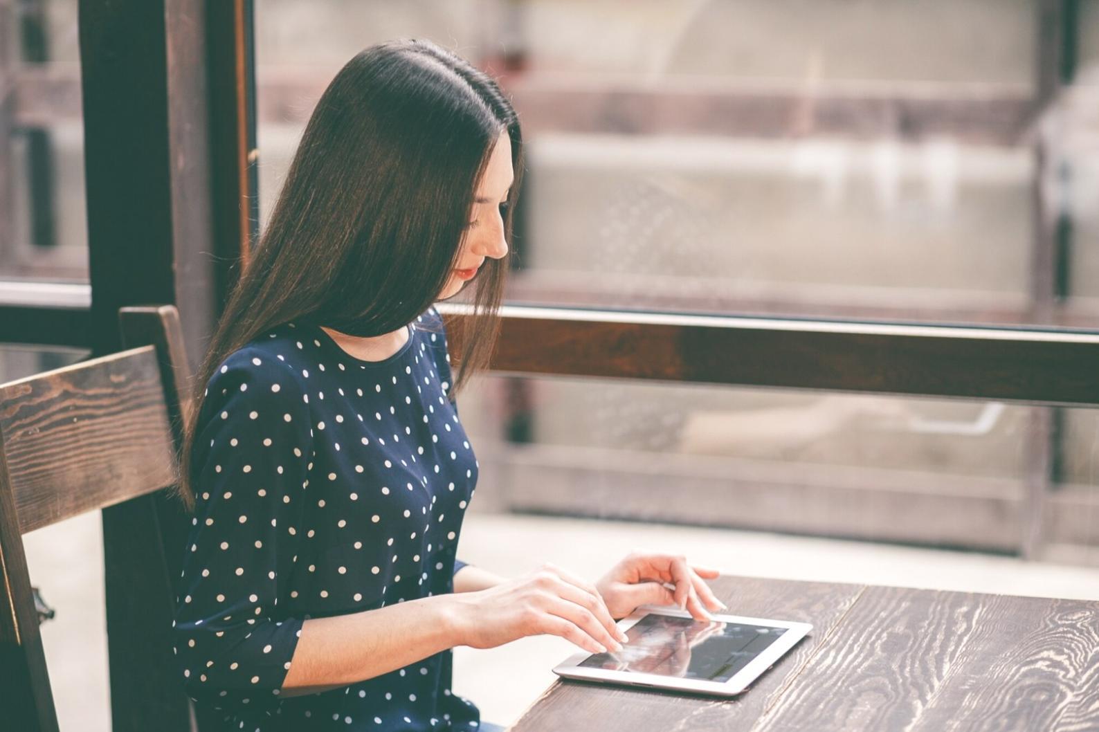 Practical finance learning environment with real-world applications